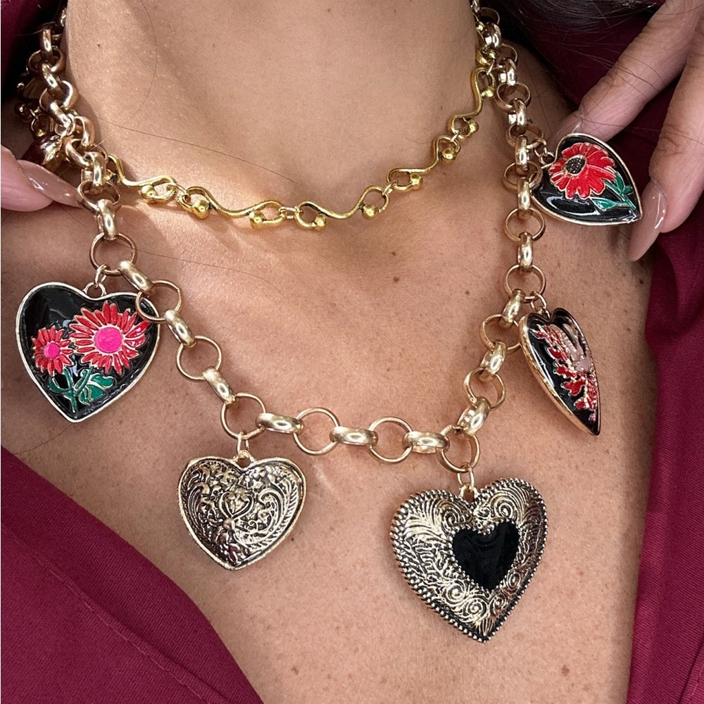 ZARA STYLE 2-PIECE METAL HEART NECKLACE SET